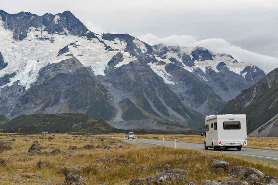 Viajar en autocaravana con niños a la nieve